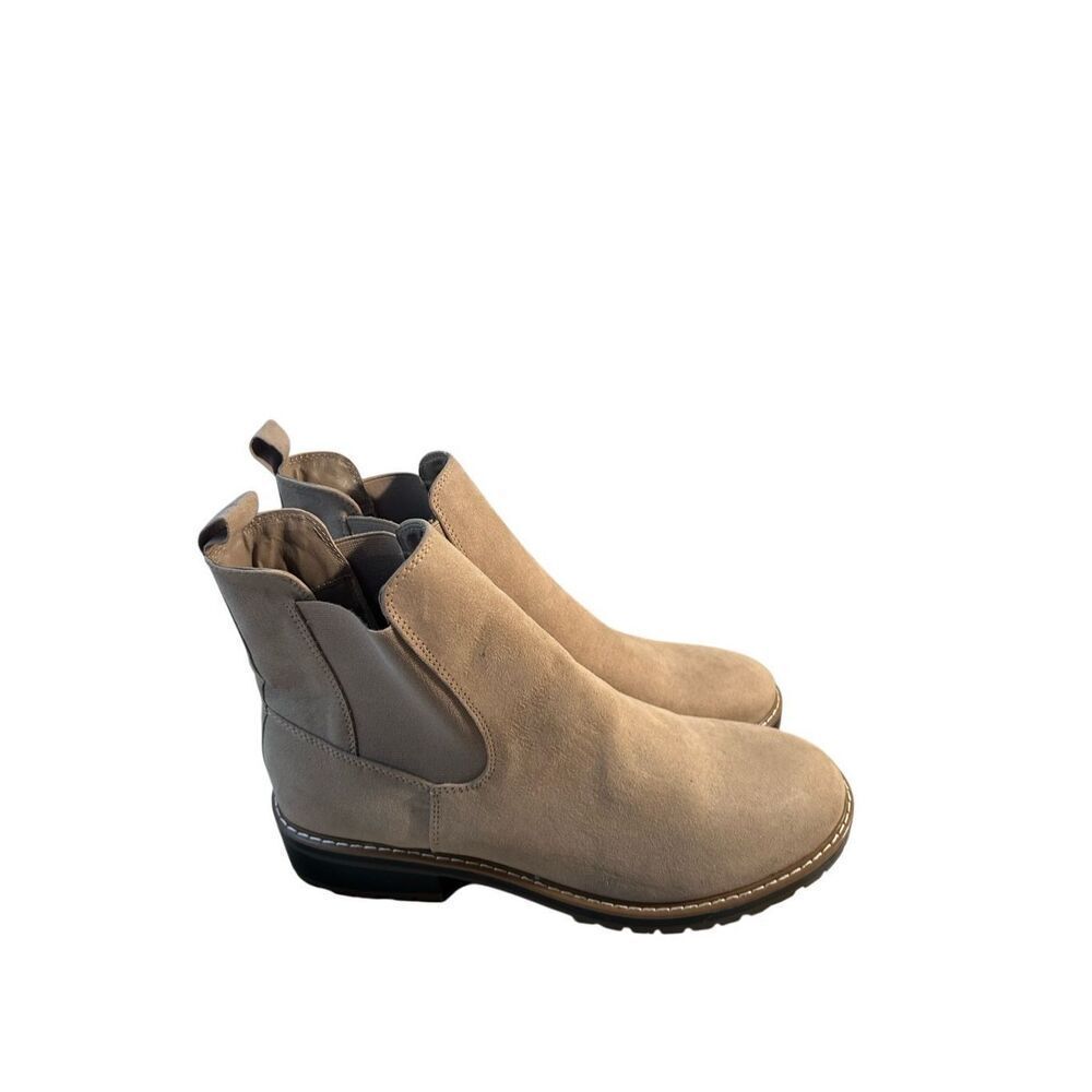 Kenzie Khaki pull on suede boots brown size 12